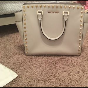 Michael Kors Large studded Selma bag